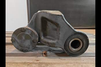 salg af Affjedringskonsol Massey Ferguson 6718S