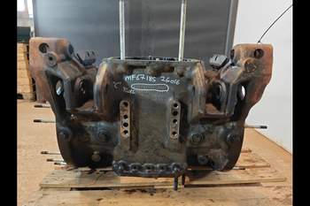 salg af Bagtøjshus Massey Ferguson 6718S