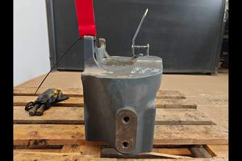 salg af Basisklods Massey Ferguson 6718S