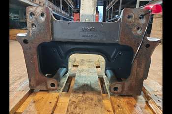 salg af Basisklods Massey Ferguson 6718S