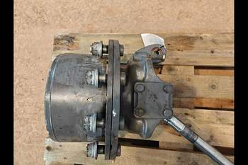 salg af Slutdrev Massey Ferguson 6718S Venstre