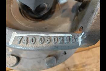 salg af Slutdrev Massey Ferguson 6718S Venstre