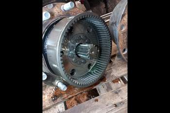 salg af Slutdrev Massey Ferguson 6718S Venstre