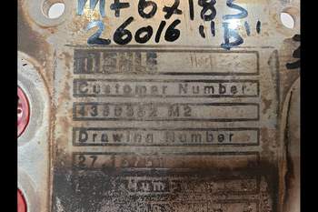 salg af Oliekøler Massey Ferguson 6718S Transmis