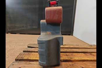 salg af Vægt Massey Ferguson 6718S