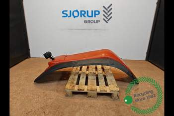 salg af Bagskærm New Holland M135 Højre