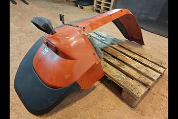 salg af Kotflügel Hinten M135 LINKS