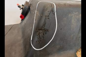 salg af Dieseltank New Holland M135