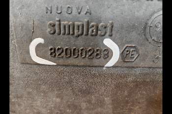 salg af Dieseltank New Holland M135