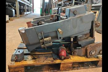 salg af Frontlyftar  M135 