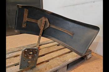 salg af Kotflügel Vorne M135 LINKS