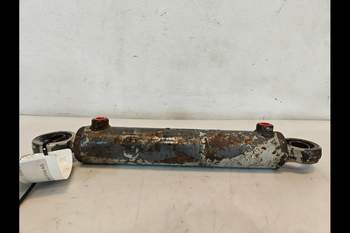 salg af Lenkzylinder der Vorderachse  M135 