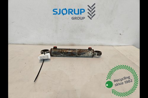 salg af Lenkzylinder der Vorderachse  M135 