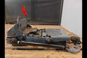 salg af Lyftdragkrokar/hitchkrokar  M135 