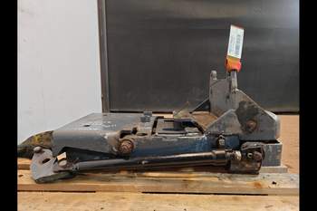 salg af Lyftdragkrokar/hitchkrokar  M135 