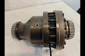 salg af Differentiale Massey Ferguson 7495