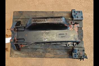 salg af Bundkar Massey Ferguson 7495