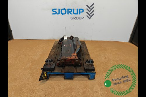 salg af Bundkar Massey Ferguson 7495