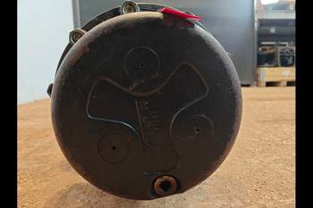 salg af Foraksel Massey Ferguson 7495