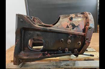 salg af Gearkassehus Massey Ferguson 7495