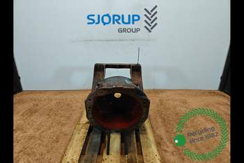 Gearkassehus Massey Ferguson 7495 Gearkassehus Massey Ferguson 7495