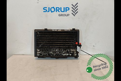 salg af Kondensor Massey Ferguson 7495