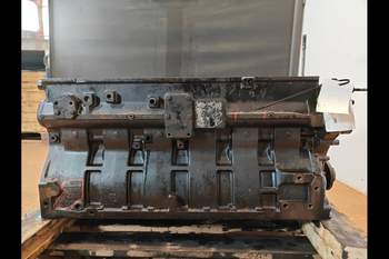 salg af Shortblock Massey Ferguson 7495