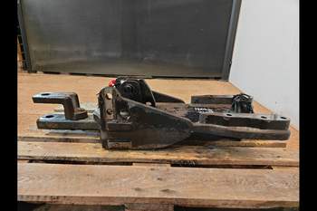 salg af Træk Massey Ferguson 7495