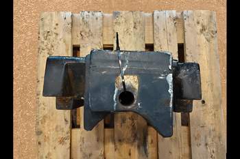 salg af Vægt Massey Ferguson 7495