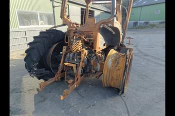 salg af Case Puma 160 traktor