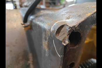 salg af Hinterachsen  8870 