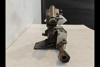 salg af Hydraulisch bremse ventil  8870 