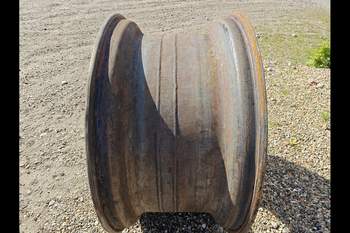 salg af Hinterfelge  8870 RECHT