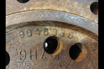 salg af New Holland G190 LEFT Rear wheelhub (Amercian type)