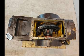salg af New Holland G190 Rear Transmission