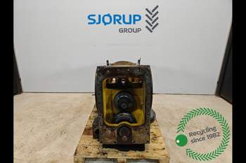 New Holland G190 Rear Transmission New Holland G190 Rear Transmission