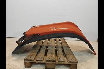 salg af New Holland G190 RIGHT Rear Fender