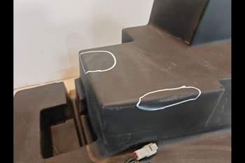 salg af New Holland G190 Fuel tank