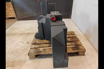 salg af New Holland G190 Fuel tank