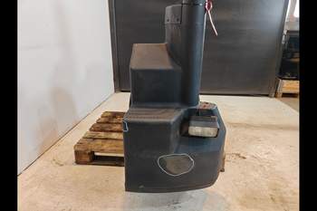 salg af New Holland G190 Fuel tank