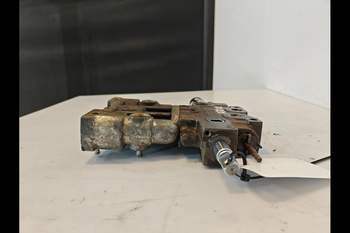 salg af New Holland G190 Remote control valve