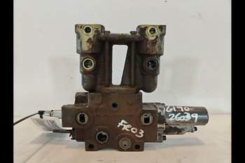 salg af New Holland G190 Remote control valve