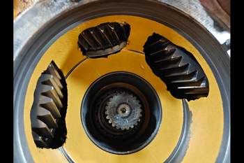 salg af New Holland G190 Transmission