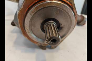 salg af New Holland G190 Hydraulic Pump