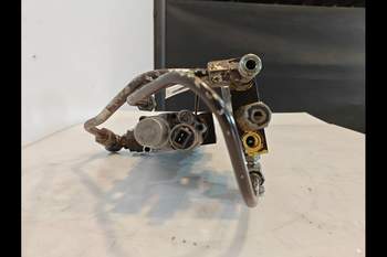 salg af New Holland G190 Hydraulic lift valve