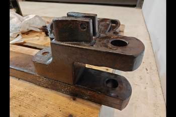 salg af New Holland G190 Pick Up Hitch
