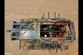 salg af Bagtøj New Holland TM165