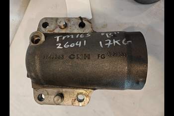salg af Liftcylinder New Holland TM165 Indvendig