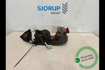 salg af Oliekøler New Holland TM165