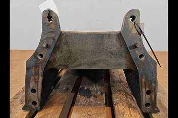 salg af Bundkar Massey Ferguson 6715s